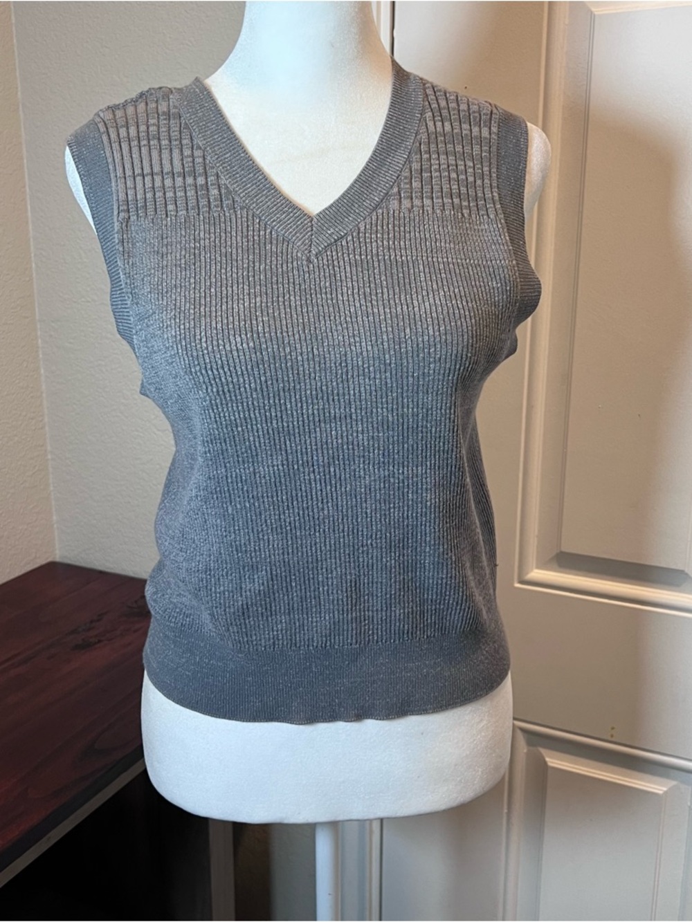 Treasure & Bond Charcoal Ribbed V-Neck Sweater Vest